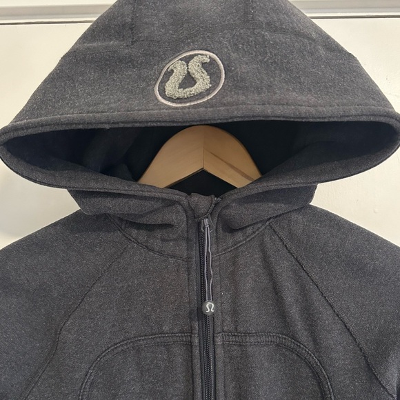 Vintage Lululemon Remix (Scuba Style) Hoodie, Size 6, Dark Grey - Picture 3 of 9